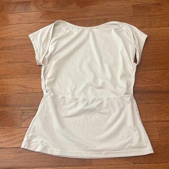 Princess Polly Rosalina white cap sleeve plunge backless top- size 4 - Picture 6 of 7